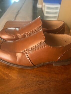 Boys Brown Tan Leather Slip-On Loafers
